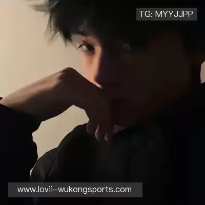 裴允盼